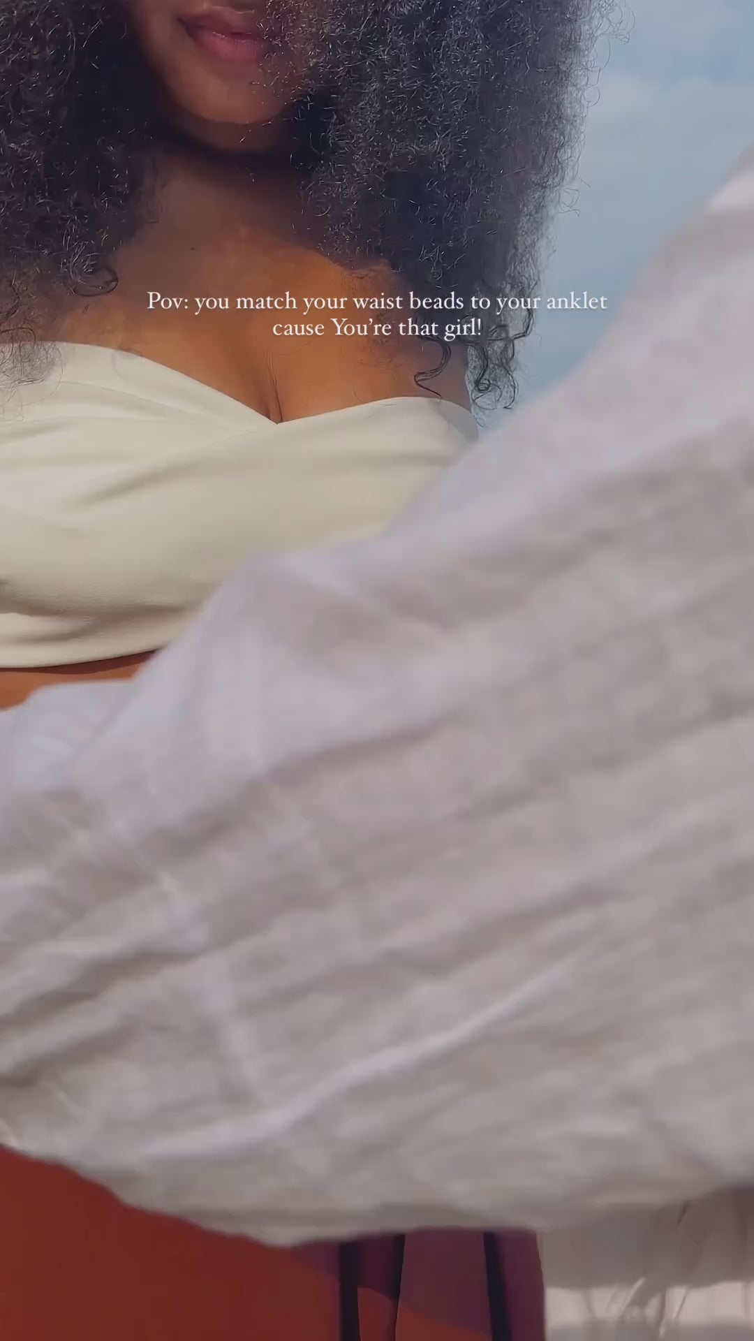 Load video: How to tie Waist Beads